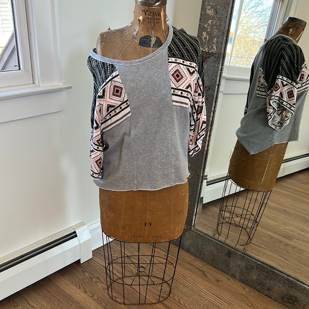 Free People Gray and Pink Patterned Sweatshirt